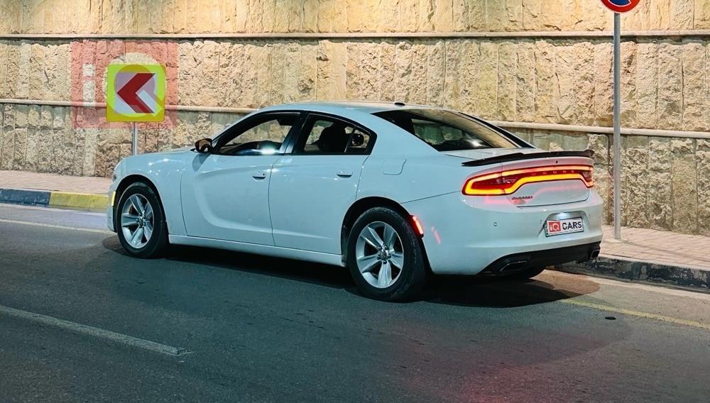 دودج تشارجر